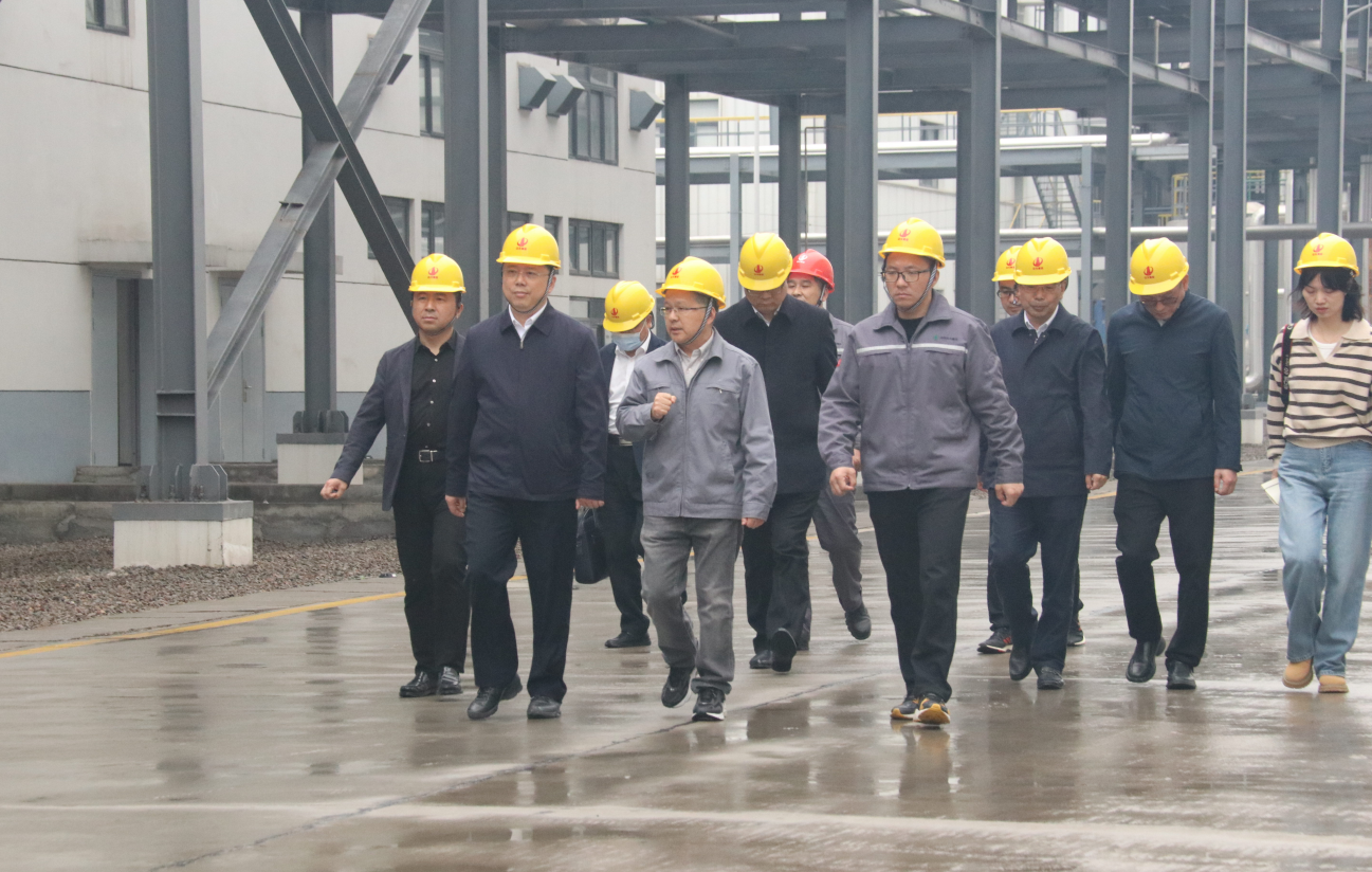 衢州市委書(shū)記高屹到中天東方氟硅走訪調(diào)研